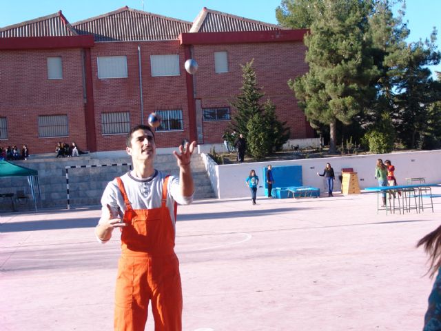 Jornadas para fomentar el voluntariado en el IES Los Cantos - 1, Foto 1