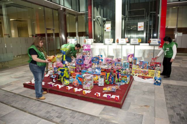 Crece la montaña de juguetes de San Miguel - 1, Foto 1