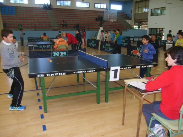Más de treinta escolares participaron en el Torneo de Tenis de Mesa de Deporte Escolar, Foto 2