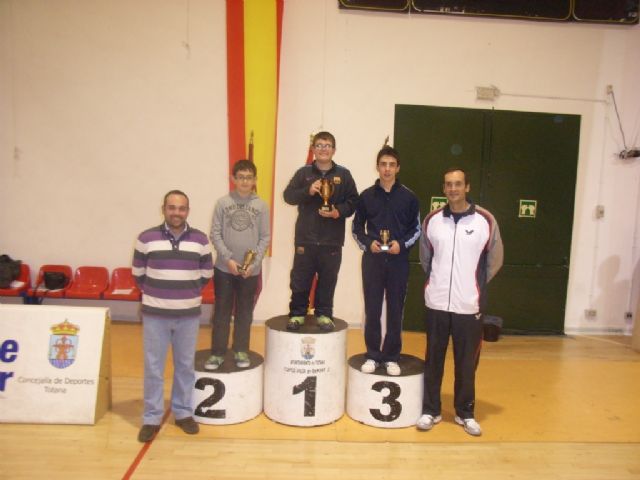 Más de treinta escolares participaron en el Torneo de Tenis de Mesa de Deporte Escolar, Foto 4