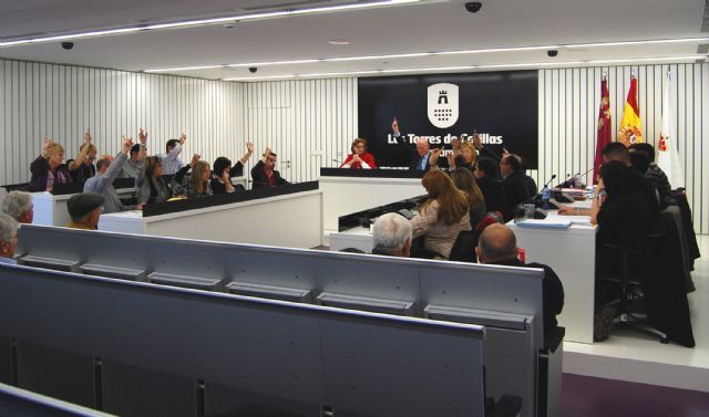 Además presentó un Plan de Saneamiento Financiero y de Austeridad y un Plan Económico Financiero 2011-2014 - 2, Foto 2