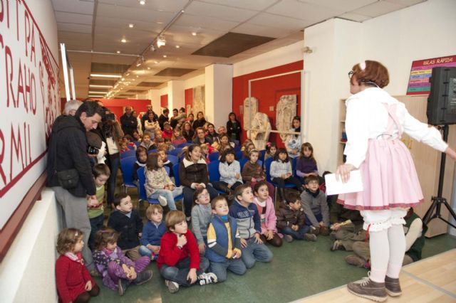 Los niños navegan por la historia de Qart Hadasht - 2, Foto 2