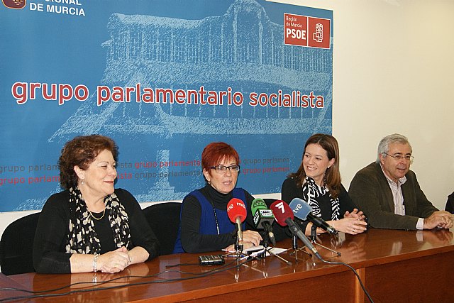 García Retegui: 2011 ha sido un año muy difícil para Lorca, las familias, empresas y proveedores, que siguen esperando respuestas de la Administración regional - 1, Foto 1