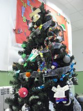 1.000 alumnos de nueve colegios de la Regin intercambian adornos navideños con centros escolares de 18 pases europeos