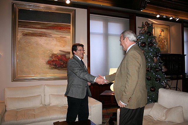 El jefe del Ejecutivo regional recibe al alcalde de Lorca - 2, Foto 2