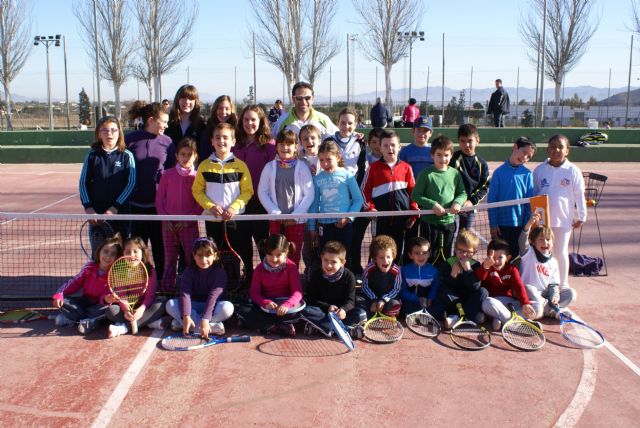 El municipio de Puerto Lumbreras ha celebrado el III Torneo de Reyes de la Escuela Municipal de Tenis - 1, Foto 1
