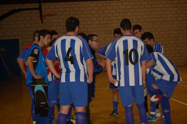 Goleada de los juveniles en el primer partido de la segunda vuelta - 2, Foto 2