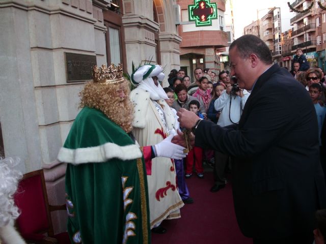 Multitudinaria Cabalgata de Reyes para cerrar la Navidad - 2, Foto 2