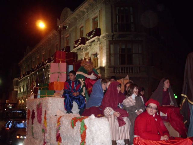 Multitudinaria Cabalgata de Reyes para cerrar la Navidad - 3, Foto 3