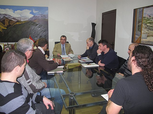 La Consejería avanza en los trabajos de la nueva regulación que afectará a los vigilantes de seguridad de la Comunidad Autónoma - 1, Foto 1