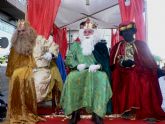 Los Reyes Magos reparten alegría entre los más pequeños