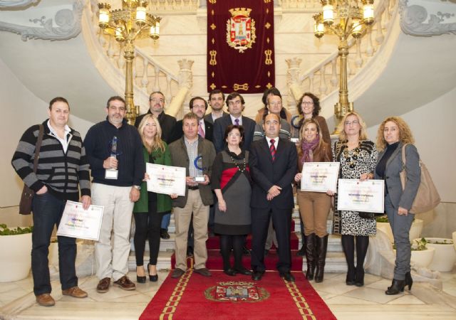 El concejal de Comercio destaca la calidad de los participantes en el Concurso de Escaparates Navideños - 5, Foto 5
