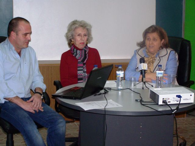 Comienza en Águilas la IV Escuela de Familias - 1, Foto 1