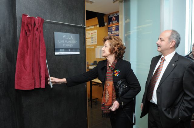 La Universidad de Murcia homenajea a Juan Francisco Periago con un aula en el campus de Espinardo - 1, Foto 1