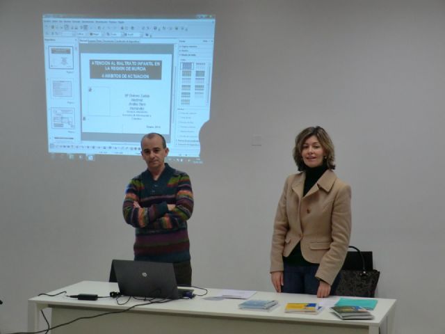 I Jornada de maltrato infantil en Blanca - 1, Foto 1