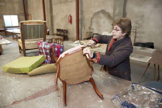 Las amas de casa se guisan sus muebles viejos - 4, Foto 4