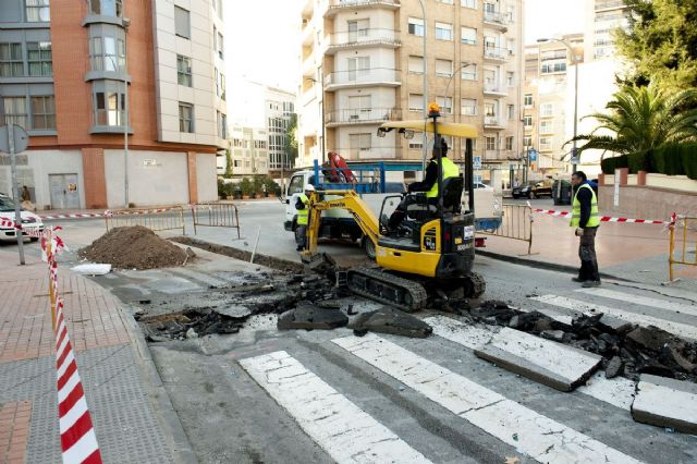 Continúan las obras de Aquagest en la calle García Lorca - 2, Foto 2