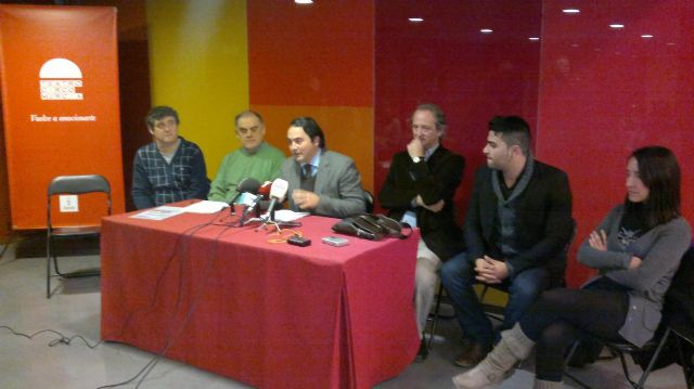 El Ciclo Al Teatro en Familia pretende consolidarse en 2012 como una de las ofertas más variadas y amplias de espectáculos para los más pequeños - 1, Foto 1