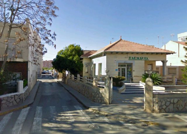 Corte de tráfico en los accesos al Centro de Salud de Barrio Peral - 2, Foto 2