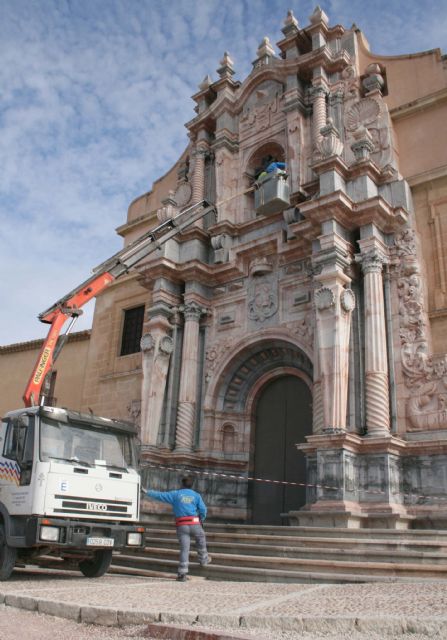 El Ayuntamiento inicia un plan de mantenimiento de la cubierta y fachada de la Basílica de la Vera Cruz - 2, Foto 2