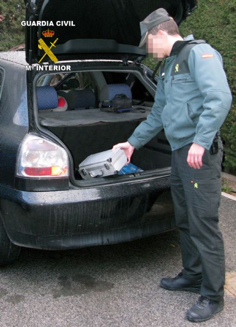La Guardia Civil detiene a tres personas por tráfico de drogas en Jumilla - 2, Foto 2