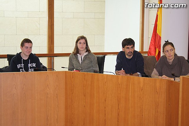 La alcaldesa de Totana recibe a dos delegaciones francesas y una checa - 4