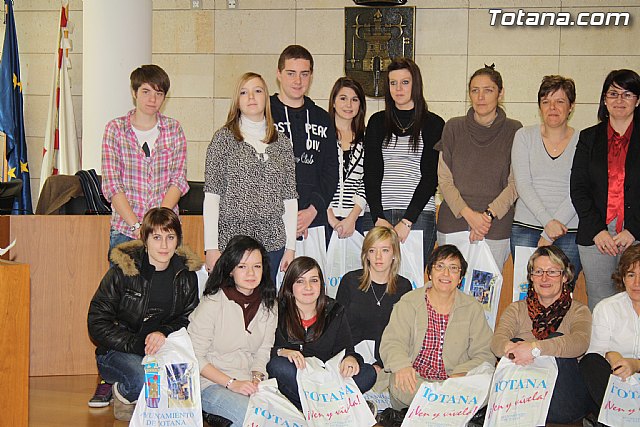 La alcaldesa de Totana recibe a dos delegaciones francesas y una checa - 18