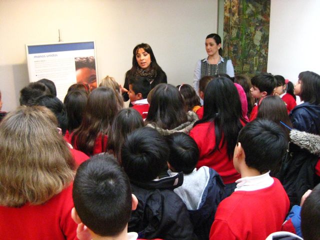 Manos Unidas muestra en El Carmen la realidad de la infancia en los países más desvaforecidos - 3, Foto 3