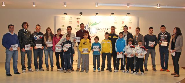 Puerto Lumbreras presenta su Calendario Deportivo con más de un centenar de competiciones y actividades deportivas durante 2012 - 1, Foto 1