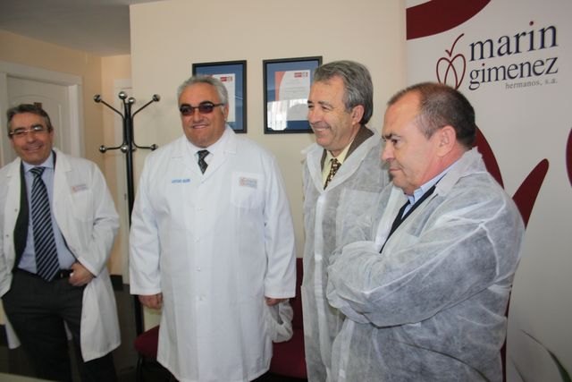 Cerdá pone como ejemplo de modernización en su estructura productiva y comercial a las empresas agroalimentarias regionales - 1, Foto 1