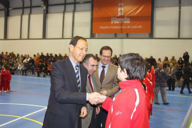 El Alcalde Cámara inaugura en Lobosillo el pabellón deportivo cubierto número 36 del municipio - 1, Foto 1