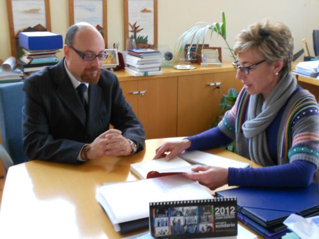 Pelegrín recibe a la plataforma Derecho a Vivir - 1, Foto 1