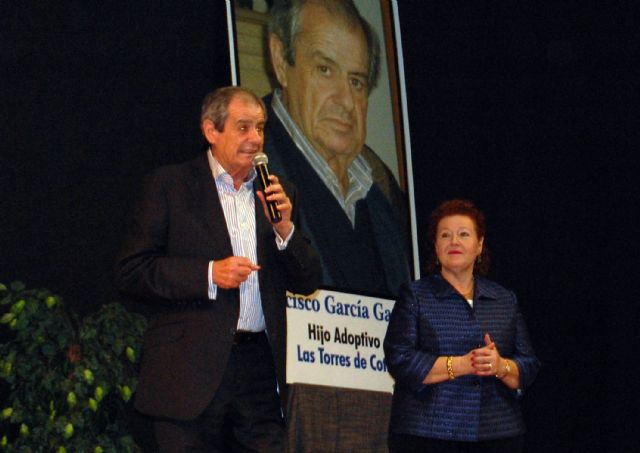 Los Hijos Adoptivos de Las Torres de Cotillas, homenajeados por el grupo Tejuba - 3, Foto 3