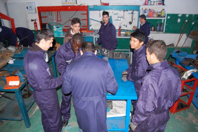 En marcha dos nuevos programas de cualificación profesional en Las Torres de Cotillas - 1, Foto 1
