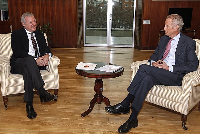 Valcárcel destaca que no hay ninguna pega para que se cumplan plazos y calendarios del Aeropuerto Internacional de la Región de Murcia - 1, Foto 1