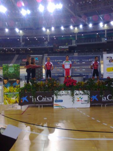 Dos medallas de bronce en los campeonatos de España de ciclismo adaptado en pista - 7