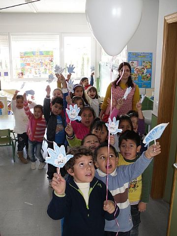 El C.E.I.P. Luis Prez Rueda celebr el Da de la Paz - 7