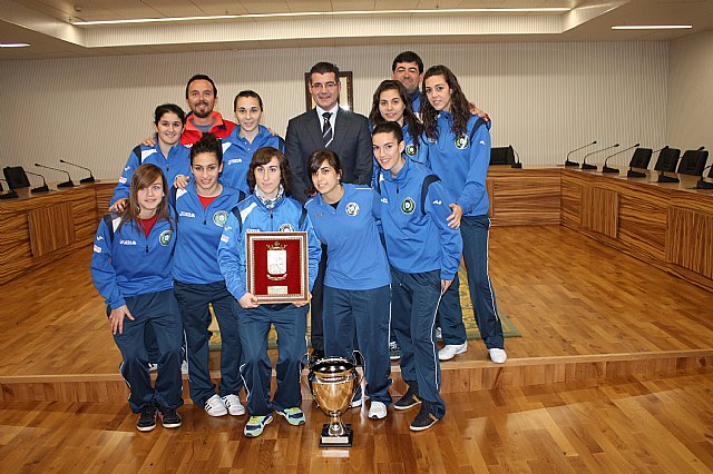 El Ayuntamiento de Torre-Pacheco homenajea al Roldán FSF, campeón de la II Copa Presidente - 1, Foto 1