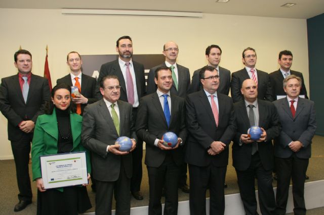 El Alcalde recoge el Premio de la Energía que reconoce a Yecla como Municipio Sostenible - 2, Foto 2