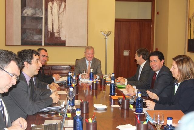 22,3 millones para la adquisición de implantes de traumatología y material sanitario - 1, Foto 1