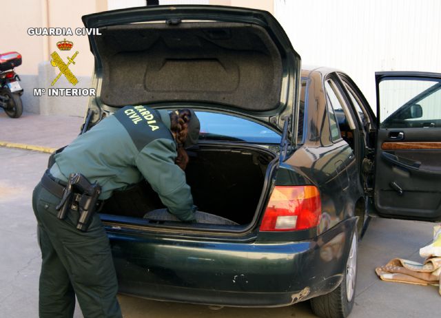La Guardia Civil desarticula en Águilas y Jumilla dos grupos delictivos dedicados a la comisión de robos - 1, Foto 1