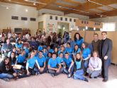 Jóvenes y mayores celebran juntos el tercer aniversario del Centro de Día de El Algar