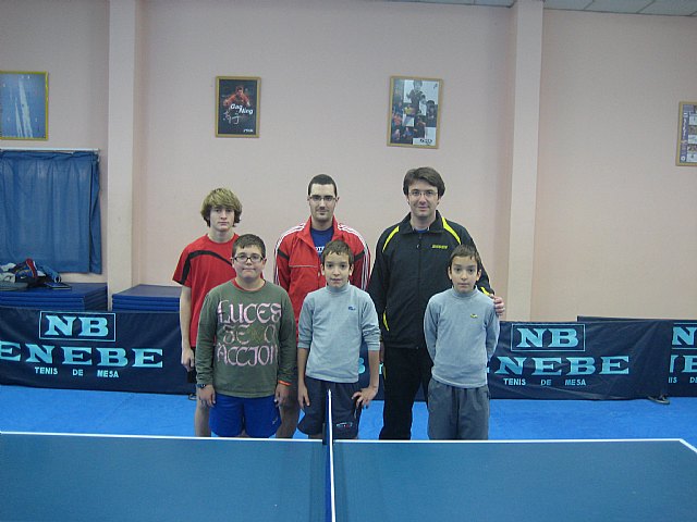 Tenis de mesa. 2ª nacional: Peña Barcelonista de Totana 1 -- Peralto Salud Linares 5, Foto 2