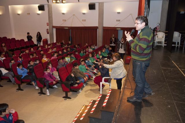 Los dragones de Carles Cano animan a los niños a leer - 5, Foto 5