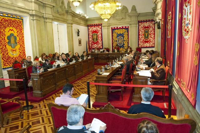 El pleno bate récord con más de cuarenta iniciativas debatidas - 1, Foto 1
