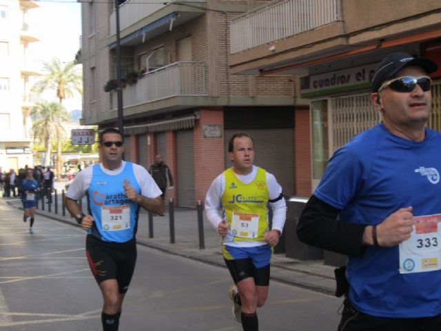 Gran papel del Club Atletismo Totana en la I Media Maratn 