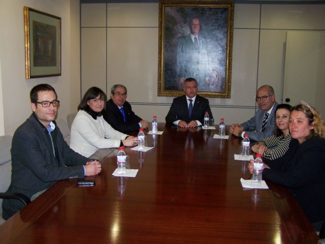 El Ayuntamiento elaborará un convenio de colaboración con el Colegio de Abogados de Lorca para facilitar trámites a los aguileños - 1, Foto 1