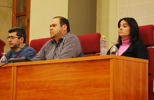 El ayuntamiento de Yecla apoya por unanimidad la dación en pago - 1, Foto 1