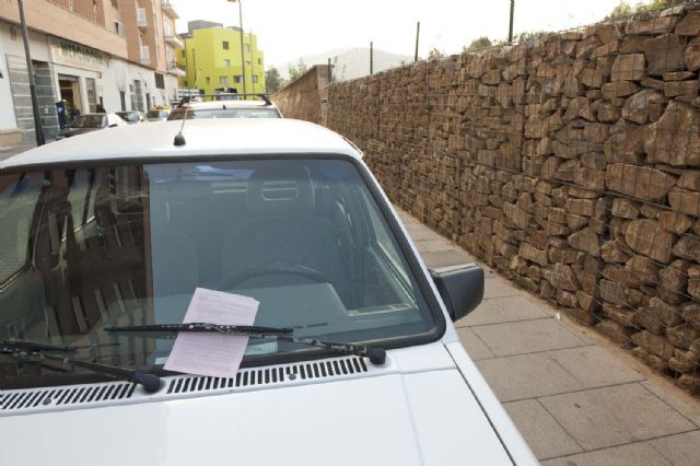 La Policía Local intensifica el control de vehículos en Luis Calandre - 3, Foto 3