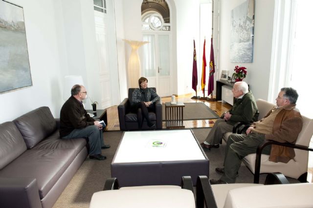 Recopilan en un libro las poesías de las 12 últimas ediciones de los Juegos Florales de La Palma - 1, Foto 1